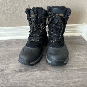 Black Winter Boots - Mountain Warehouse
